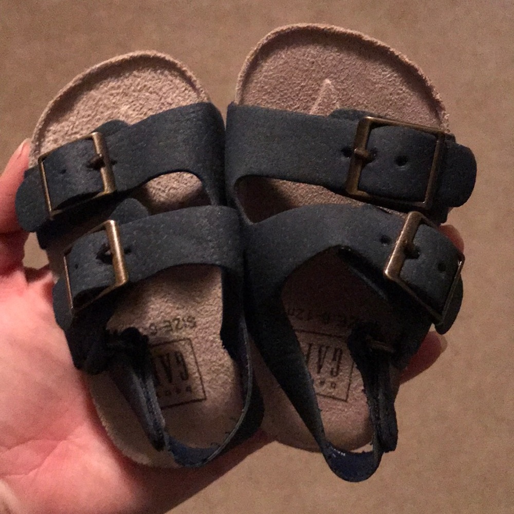 Baby gap sandals